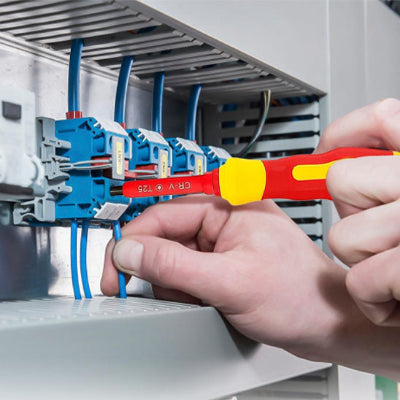 tournevis électricien changement fusible